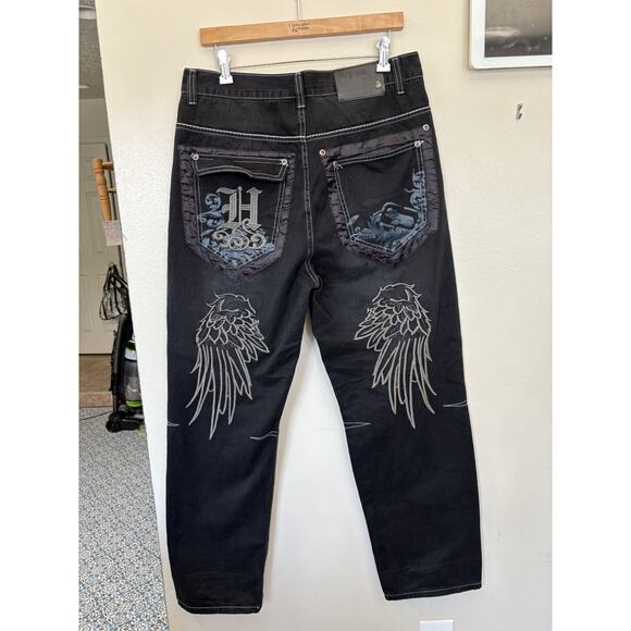 Play Bigg black graphic embroidered jean size 34 excellent condition - Picture 2 of 3